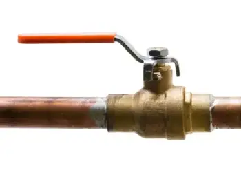 turning off main water supply to winterize plumbing