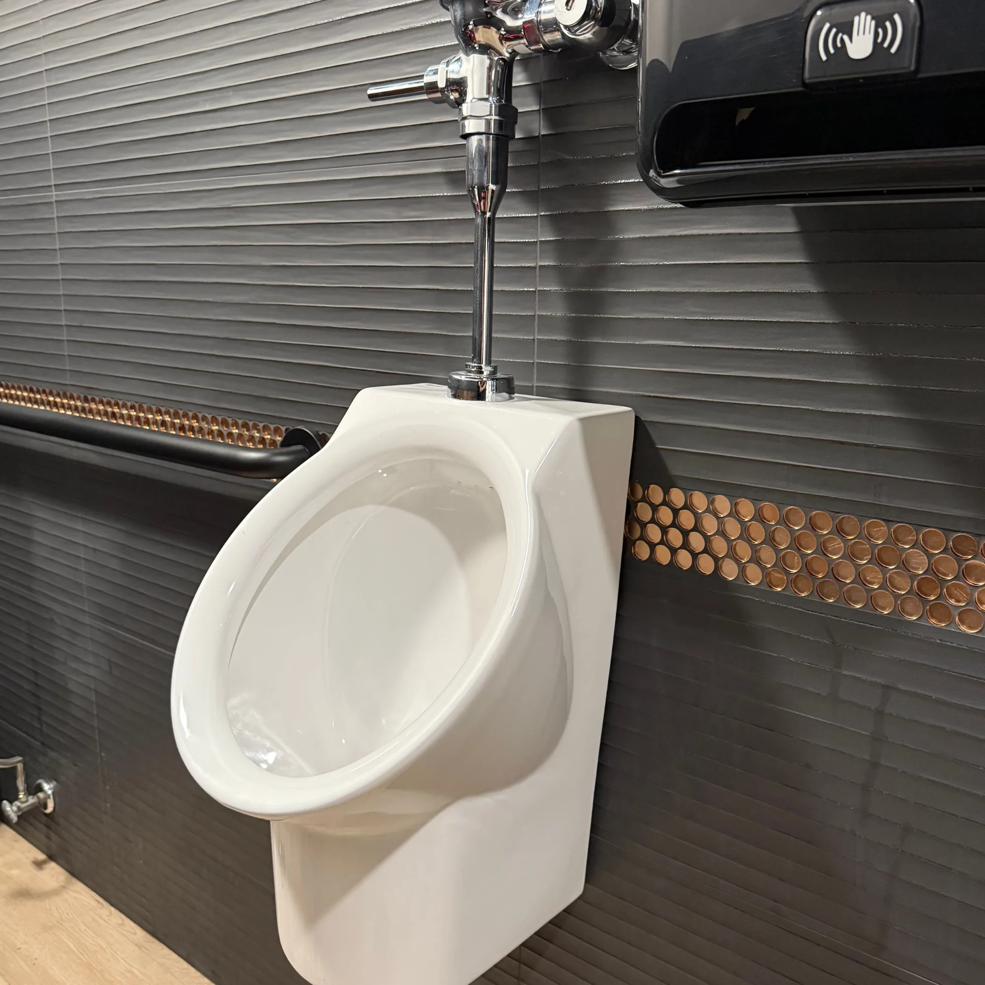 Commercial Fixture Installation in Grand Rapids